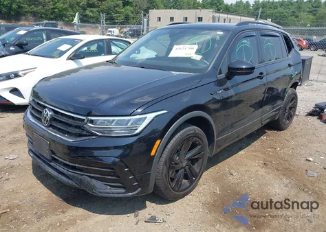 2023 Volkswagen Tiguan 2.0T Se R-Line Black z USA, uszkodzony, nr VIN 3VV8B7AX4PM069560